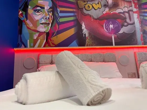 Deluxe Apart Daire, Banyolu/Duşlu, Şehir Manzaralı (80's Cocktail Room)