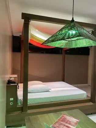 Luxury Tek Büyük Yataklı Oda, 1 Yatak Odası, Sıcak Su Havuzu