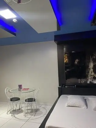 Luxury Tek Büyük Yataklı Oda, 1 Yatak Odası, Sıcak Su Havuzu