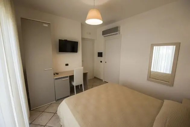 Tek Büyük Yataklı Oda, Teras