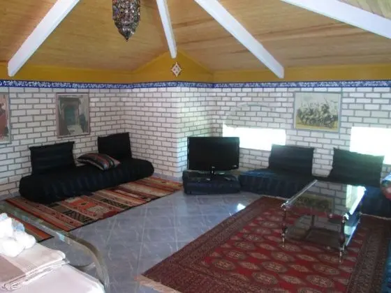 Economy Üç Kişilik Oda