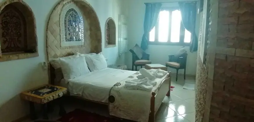 Economy Üç Kişilik Oda