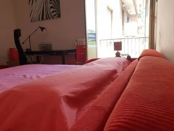 Superior Tek Büyük Yataklı Oda, Balkon, Bahçe Manzaralı