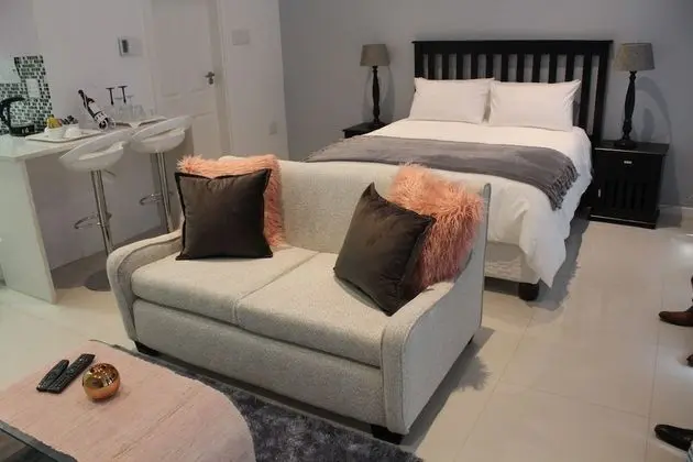 Apart Daire, Küçük Mutfak, Şehir Manzaralı