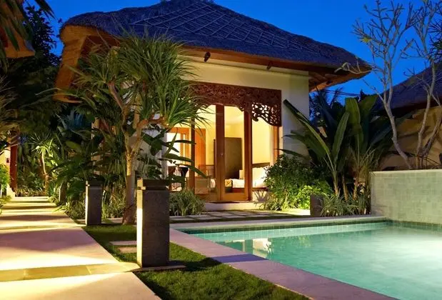 Villa, 4 Yatak Odası, Kişiye Özel Havuzlu