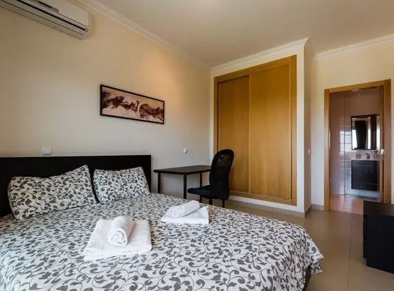 Apart Daire, 2 Yatak Odası, Havuz Kullanımı, Havuz Manzaralı