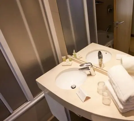 Family Oda, 1 Yatak Odası, 2 Banyolu