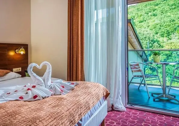 Mezzanin Apartment with balcony