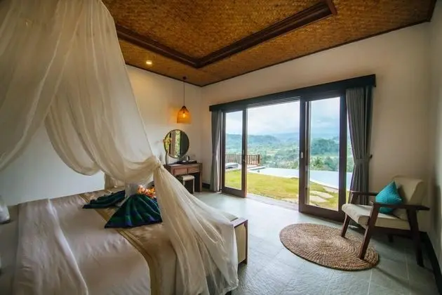Royal Stüdyo Süit, Dağ Manzaralı
