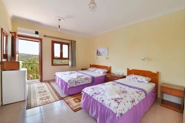 Standard Üç Kişilik Oda