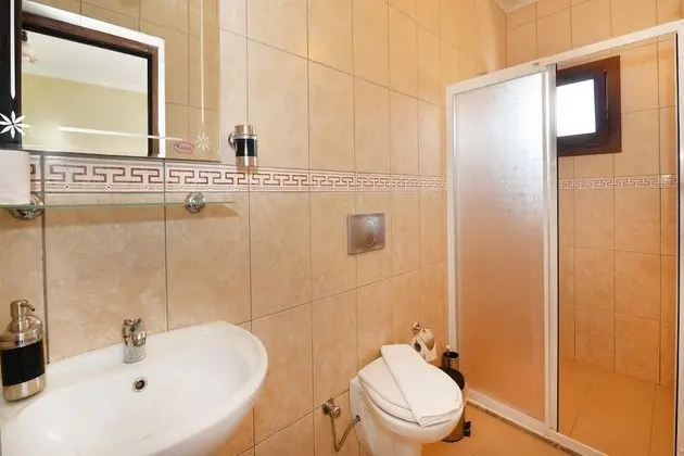Standard Üç Kişilik Oda