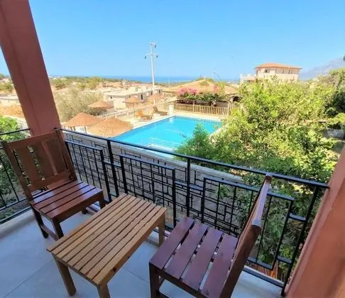 Villa, Deniz ve Dağ Manzaralı, Havuzlu