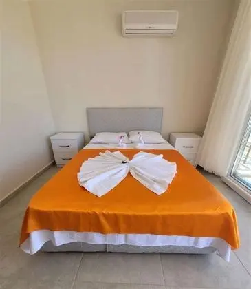 Villa, Deniz ve Dağ Manzaralı, Havuzlu