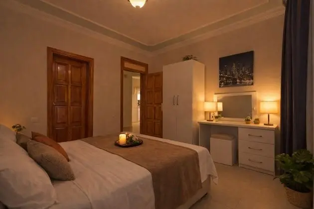 Villa, Deniz ve Dağ Manzaralı, Havuzlu