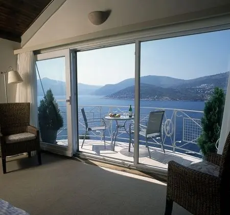 King Suite with Whirlpool