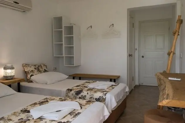 Standart Oda, Kara Manzaralı