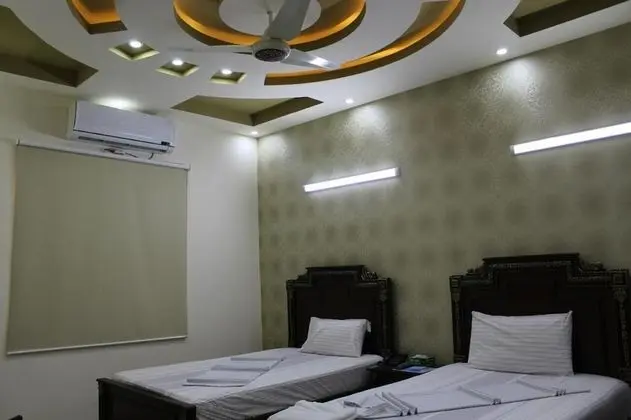 Deluxe Tek Büyük veya İki Ayrı Yataklı Oda