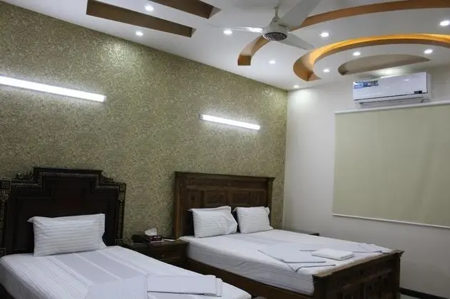 Deluxe Üç Kişilik Oda