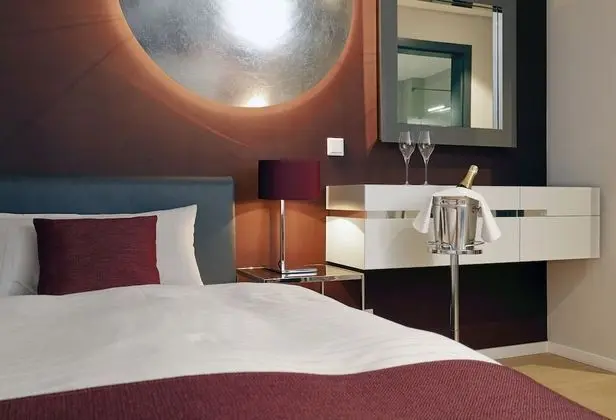 Design Tek Büyük Yataklı Oda