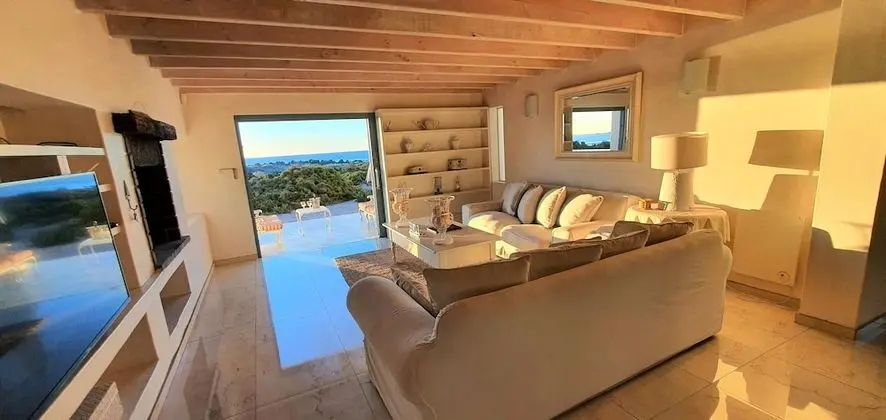 Superior Kır Evi