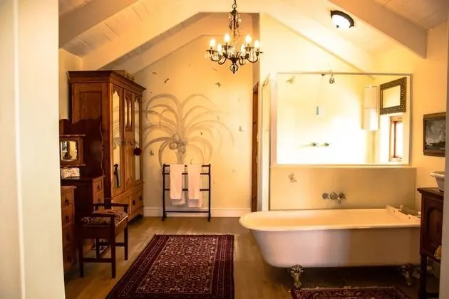 Luxury Tek Büyük veya İki Ayrı Yataklı Oda