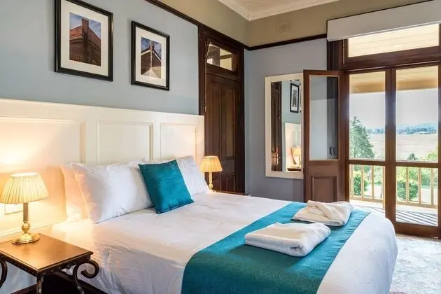Premium Tek Büyük Yataklı Oda (Main Room)