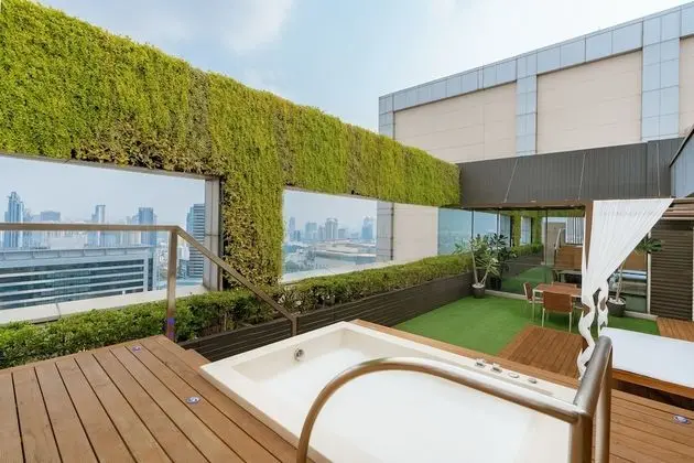 Executive Oda, 1 En Büyük (King) Boy Yatak, Business Dinlenme Salonu Kullanımı (Terrace)