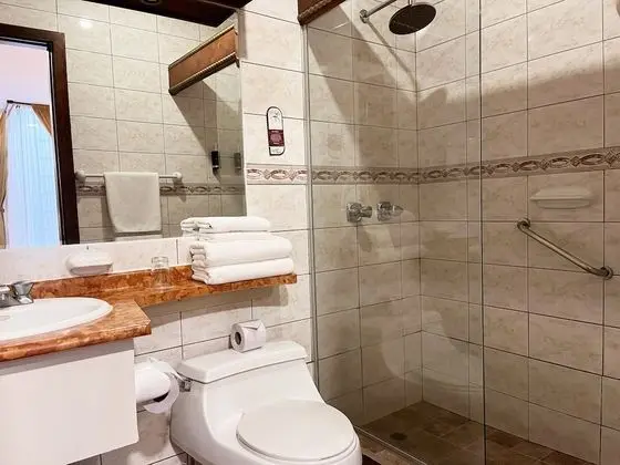 Standard Oda, 1 En Büyük (King) Boy Yatak