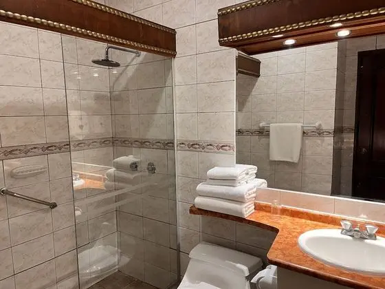 Standard Oda, 1 En Büyük (King) Boy Yatak