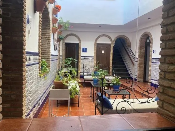 Üç Kişilik Oda, Ortak Banyo