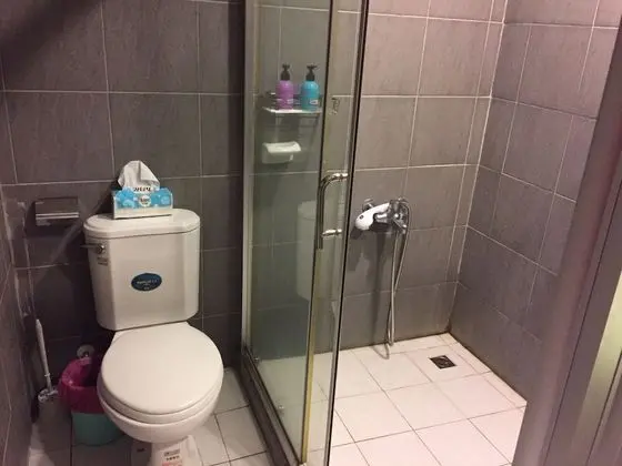 Comfort Tek Büyük Yataklı Oda (Moon)