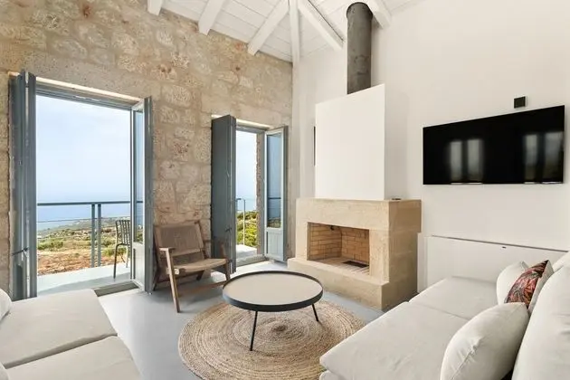 Deluxe Villa (Ioli)