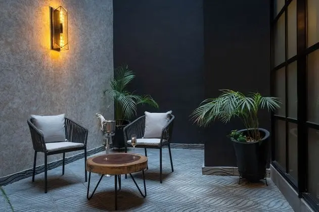 Luxury Oda, Avlu Manzaralı