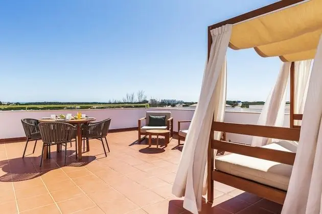 Deluxe Apart Daire, 2 Yatak Odası, Havuz Manzaralı