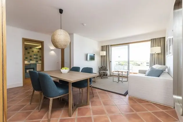 Standard Apart Daire, 2 Yatak Odası, Havuz Manzaralı