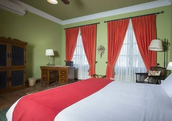 Gallery Oda, 1 En Büyük (King) Boy Yatak