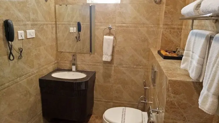 Luxury Süit, Sigara İçilmez