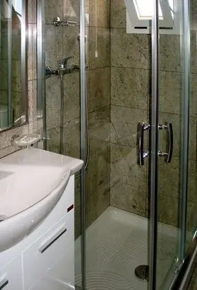 Standard Oda, Bahçe Manzaralı