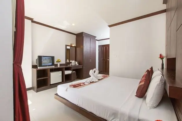 2 Connecting Room