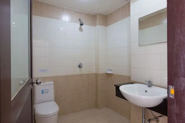 2 Connecting Room