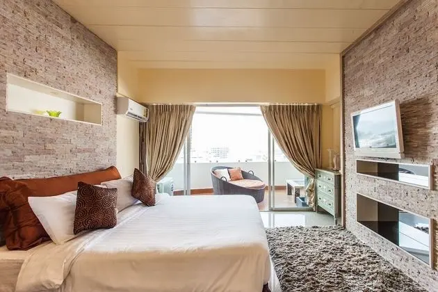 Family 2 Bedroom