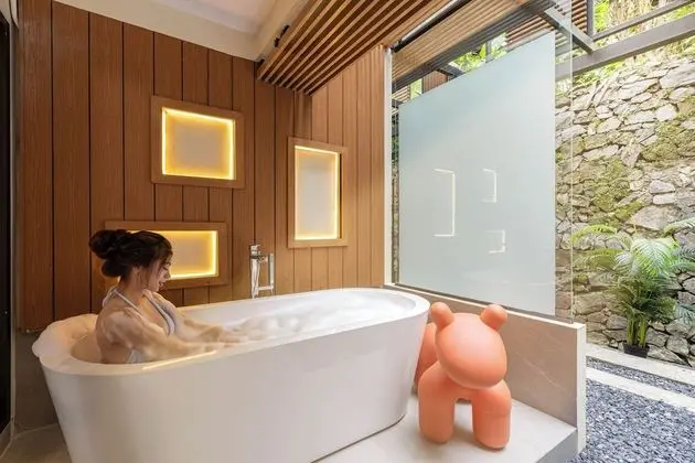 Özel spa küveti
