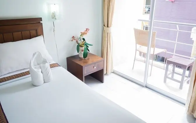 Deluxe Üç Kişilik Oda
