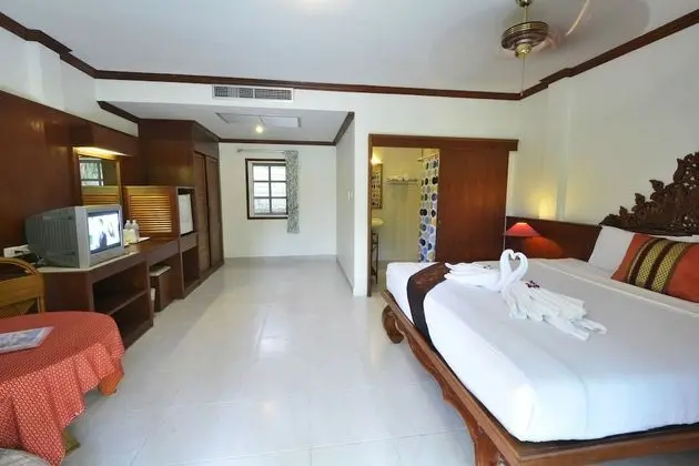Pool Wing Double Room