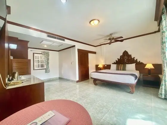 Pool Wing Double Room