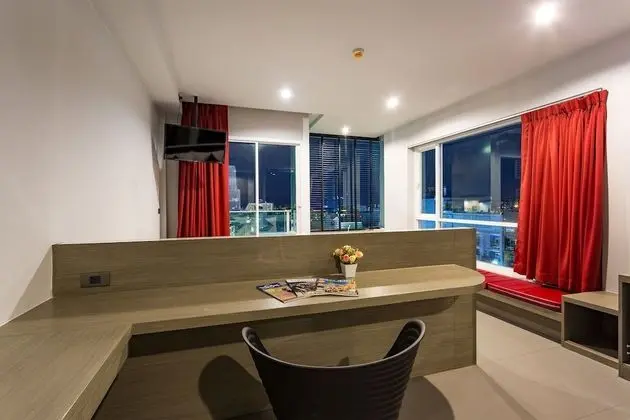 Grand Deluxe Room Only
