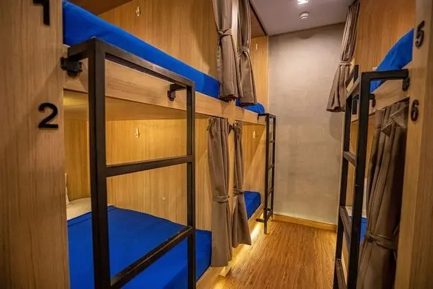 8-Bed Mixed Dormitory
