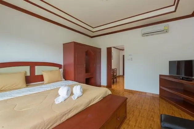 Apartment with Balcony (2 Adults)