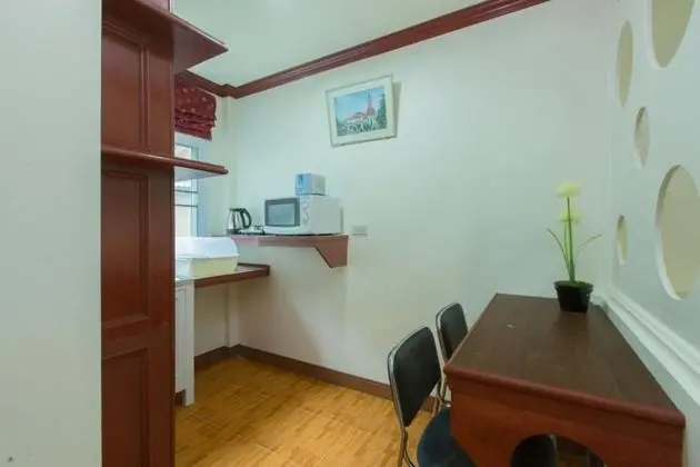 Üç Kişilik Oda