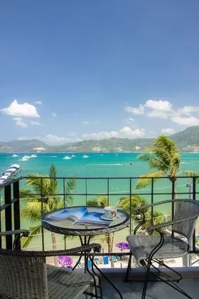 Deluxe Triple Studio with Sea View and Spa Bath